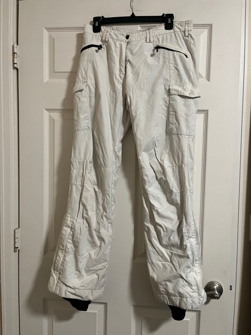 Women's White Cargo Snow Pants - Durable Insulated Ski Trousers